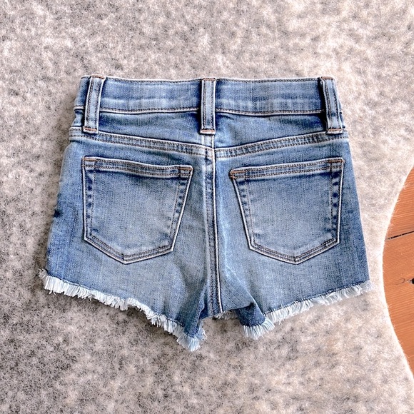 J.Crew Crewcuts Girls’ Frayed Denim Short and Tie Dye Short Sleeve Tee Bundle - Picture 5 of 11